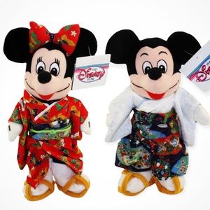 Tokyo Disney Mickey and Minnie Mouse Bean Bag Stuffed Animal Plush